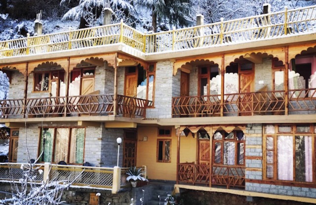 Goroomgo Chanderlata Cottage Naggar Kullu