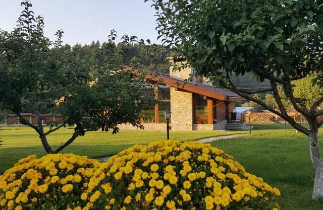 Gostnici Holiday Home