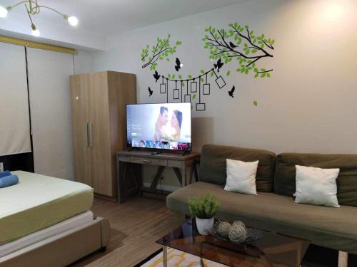 Gramercy Residences 2bedroom with Balcony