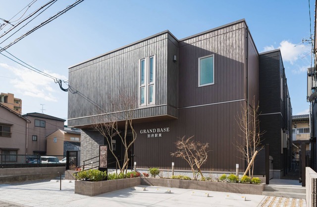 GRAND BASE Beppu Ekihigashi