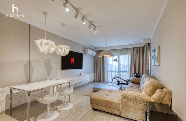 Grand Stay Apartment in Rehab City