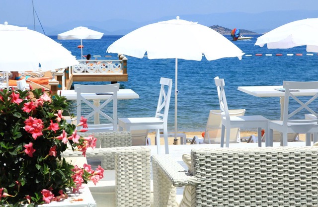 Grand Yazıcı Torba Beach Club