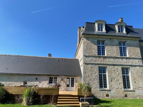 Grande maison familiale près d'Orléans, calme avec jardin - FR-1-590-563