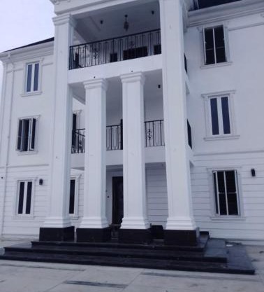 Grandwest Apartment Ajah