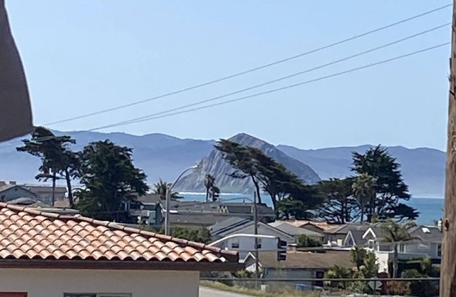 Great Family Vacation House - Minutes From Beach!