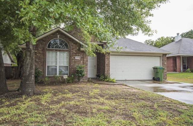 Great Location! Only 5-10 minutes from Kyle Field!