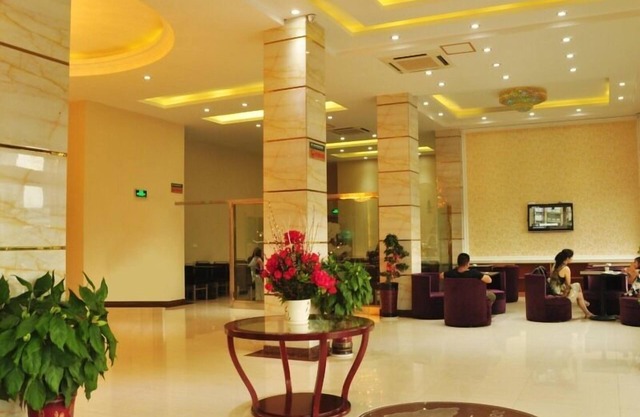 GreenTree Inn Taizhou Tiantai Bus Station Express Hotel