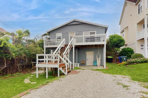 Ground Level - Serenity in Surf City