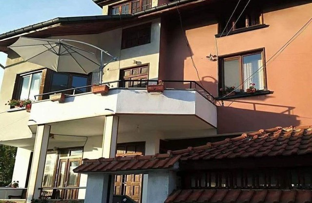 Guest House Ganovi
