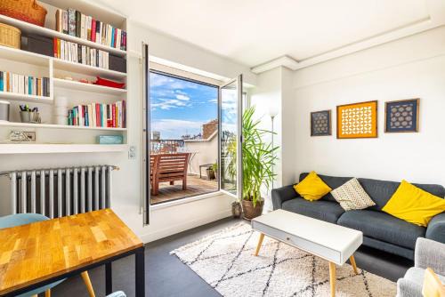 GuestReady - A glamorous sight over the city
