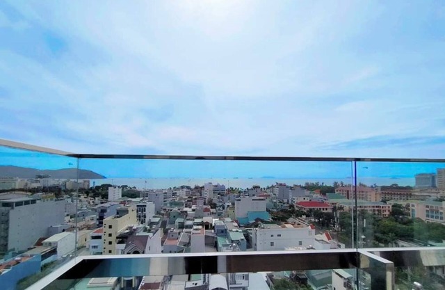Hai Au Bien Cuong