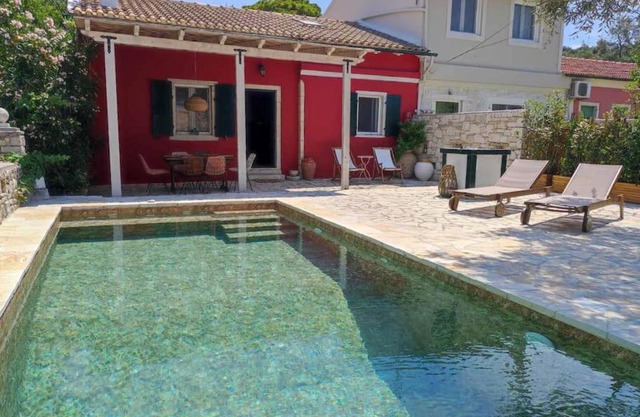 Hammock House (Angelo's house)