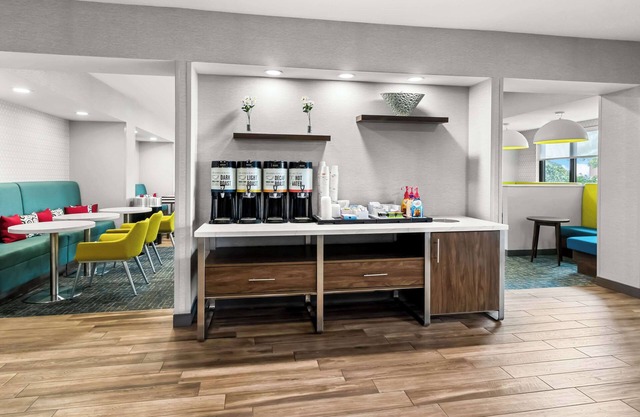 Hampton Inn by Hilton Dayton South