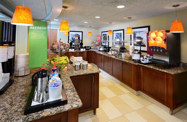 Hampton Inn Charlotte North/Lake Norman