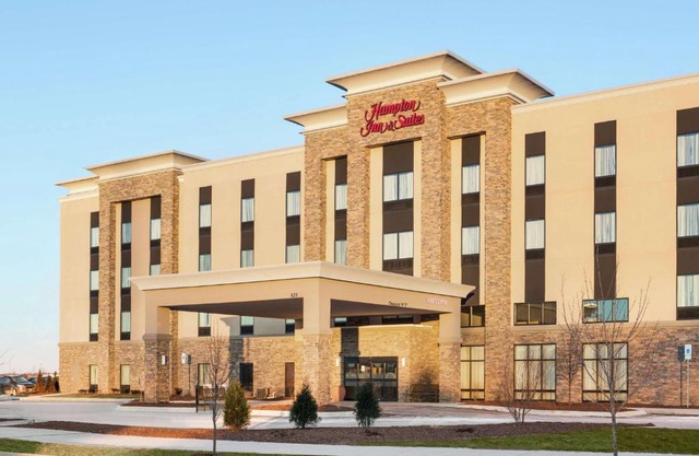 Hampton Inn & Suites Minooka