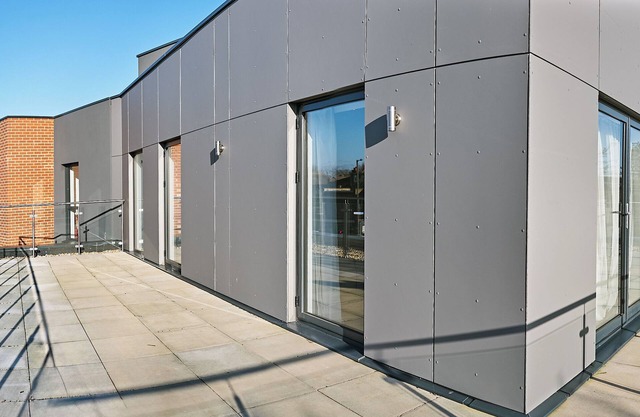 Hampton Suites Serviced Apartments