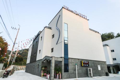 Hapcheon Joon Hotel