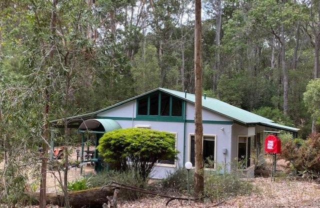 Harmony Forest Cottages & Lake side Lodge