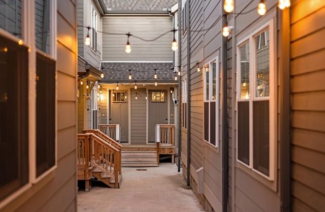 Hart Suite 3 by Avantstay Gorgeous Town House w Modern Amenities in Nashville
