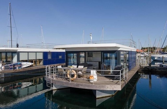 Hausboot in Barth am Barther Bodden