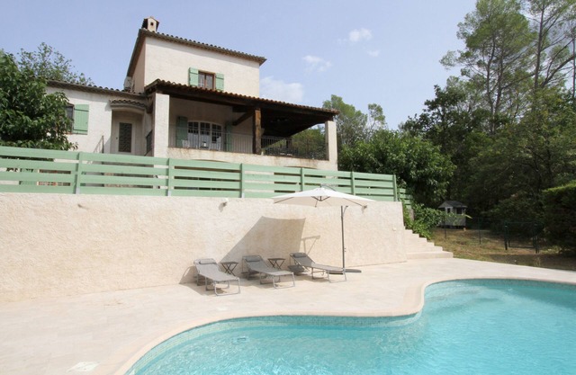 Haven of peace with swimming pool and air conditioning in Fayence - Var