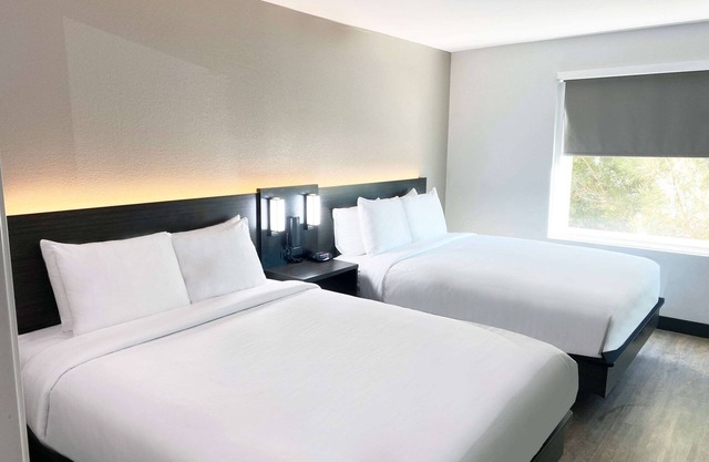 Hawthorn Extended Stay by Wyndham Hobbs