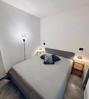 Hd Guesthouse Oasi urbana con parcheggio privato gratuito, fronte stazione