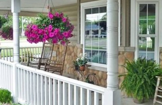 Hearthstone Inn & Suites