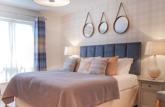 Henge House - Bluestone Apartment