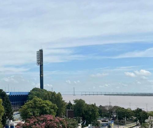 Hermoso Zona Norte Río