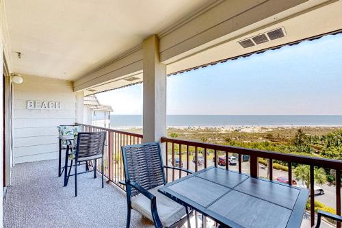 HH Beach & Tennis 415AR