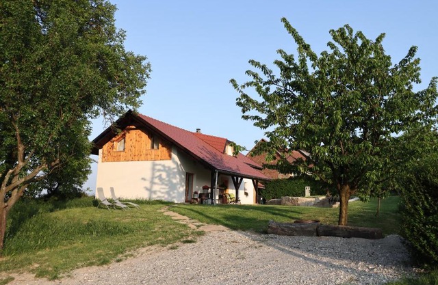 Hiška pod Klumpo