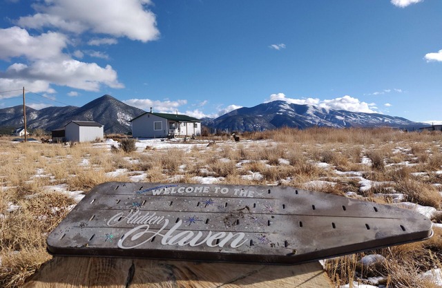 Hidden Haven: Open Concept Inside, Dramatic Views Outside