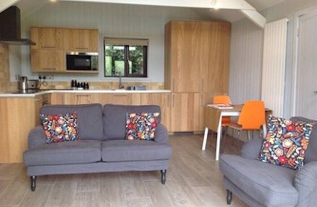 High quality accommodation for couples in semi rural setting