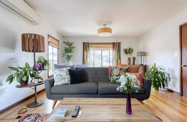 Highly reviewed, now with nextdoor construction dIscount! Book now, don't miss!