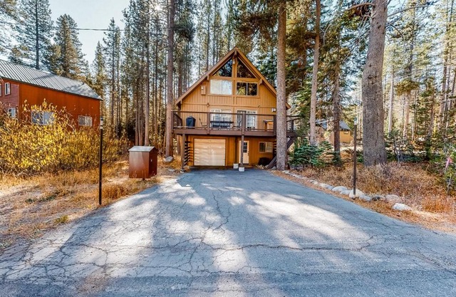 Hillside Creek Cabin
