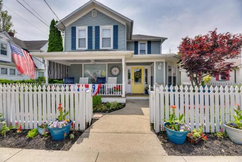 Historic Bemus Point Studio with Porch Walk to Lake