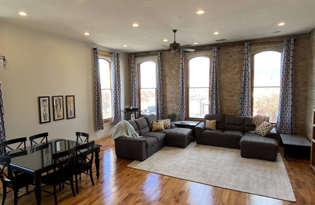 Historical 25th St. Loft Apt