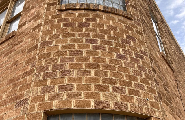 Historical Charm, 2 bedroom Red Door Suite