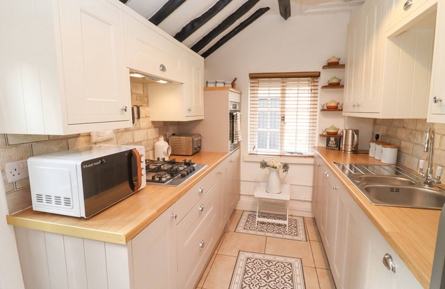 Hobbes Cottage