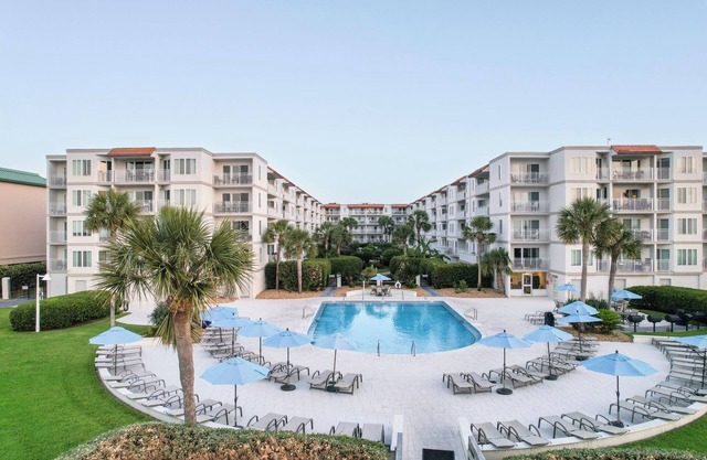 Hodnett Cooper's Beach Club