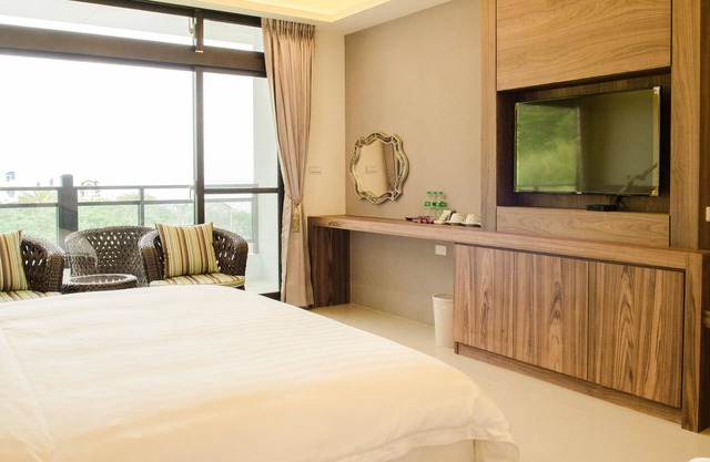 Hola sea view B&B