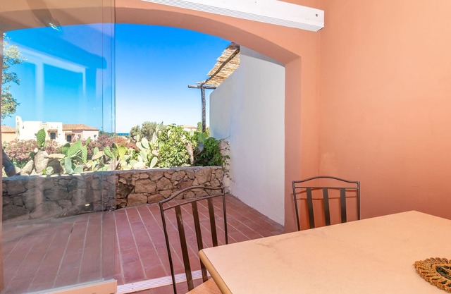Holiday Apartment "Appartamentino vista mare 2414" with Terrace