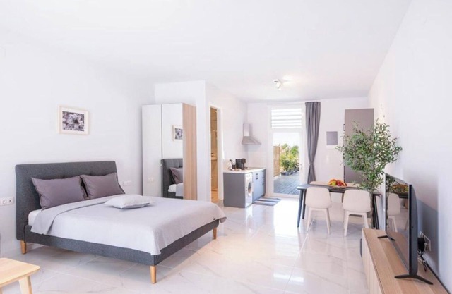 Holiday Apartment "True Home" with Sea View, Balcony & Wi-Fi