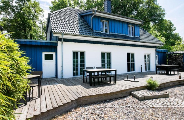Holiday Home Boddenruhe by Interhome