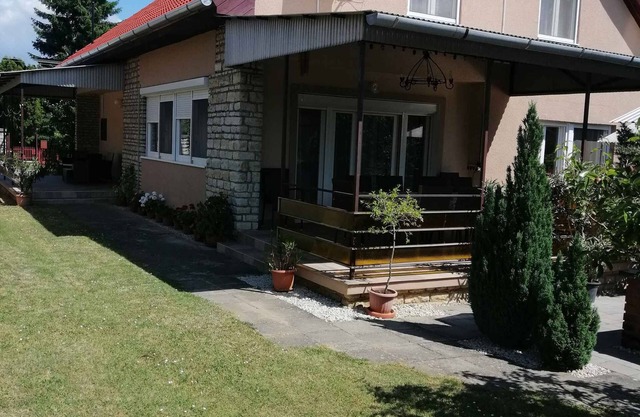 Holiday home for families with WiFi and a quiet location