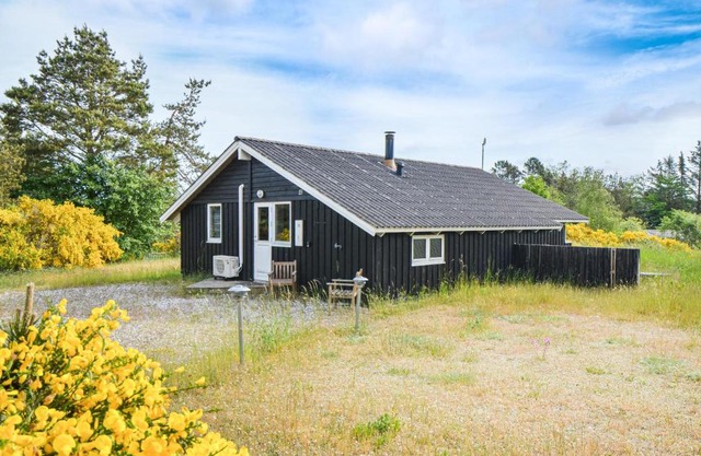 Holiday Home Gl Kirkebjerg Knebel Ii