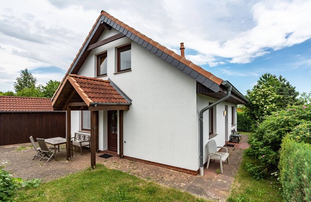Holiday Home 'Haus Seeblick' with Sea View, Private Terrace and Wi-Fi