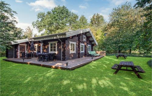 Holiday Home Holmegårdsvej Rønne V