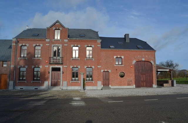 Holiday home in Cul-des-Sarts near Forest